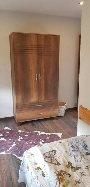 Фото номера Двухместный номер с 1 кроватью и балконом Гостевой дом Долината на ВЪЛЧИЦАТА the WOLF г. Madzharovo 4